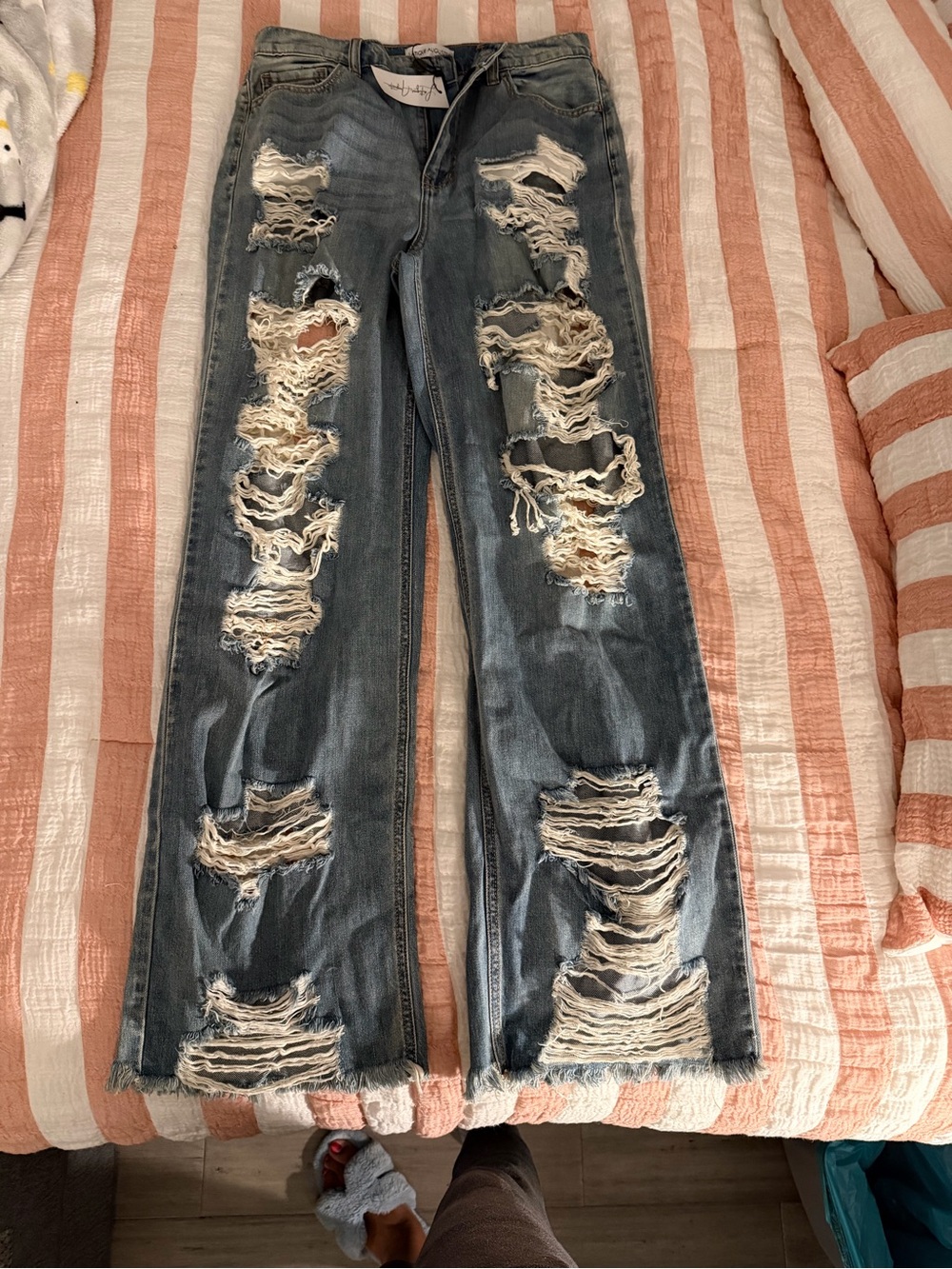 Distressed Wide-Leg Women’s Jeans - Blue